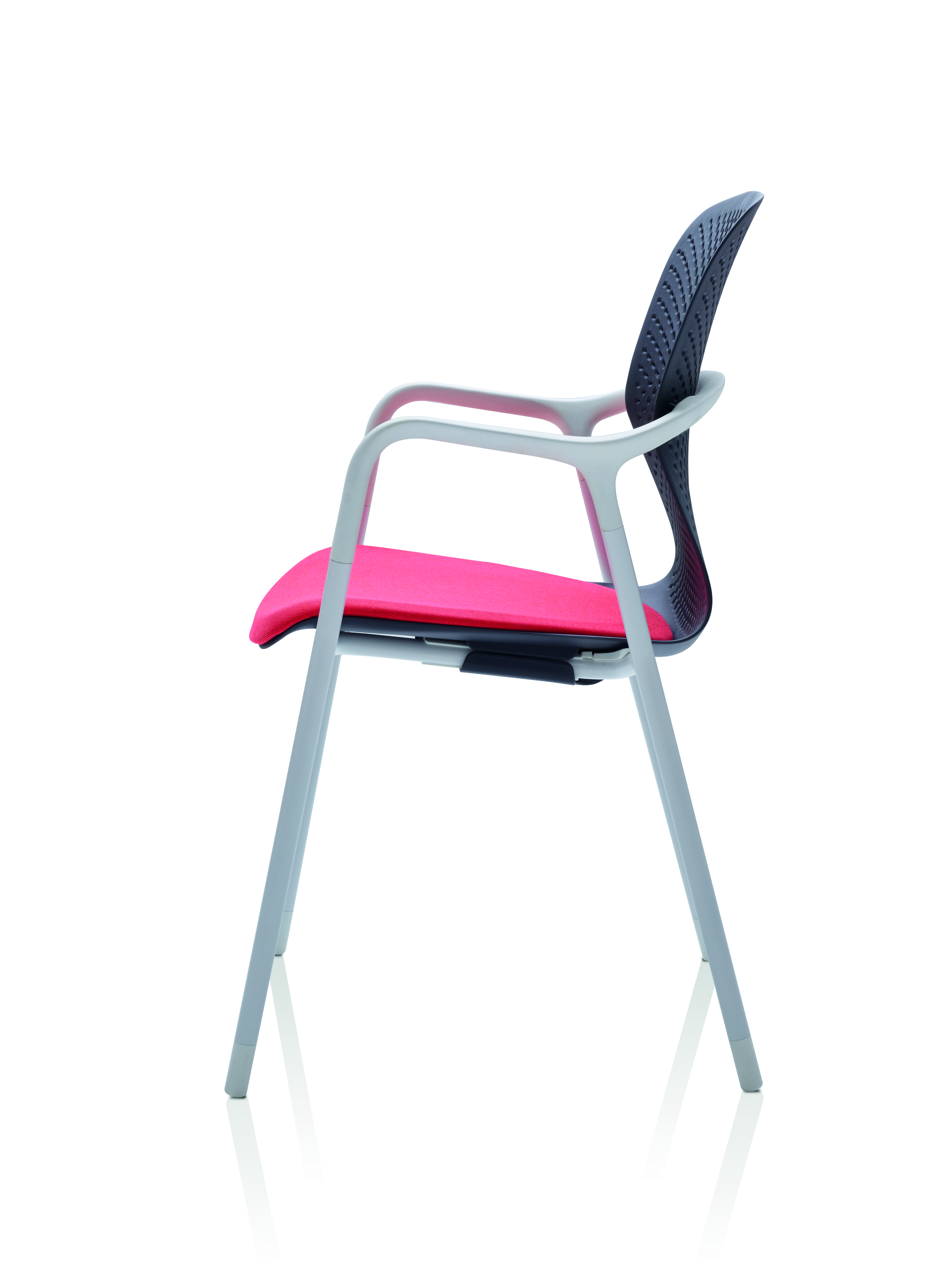 开云（中国） - 坐具|餐椅|办公家具|设计师家具|凯恩培训椅/餐椅